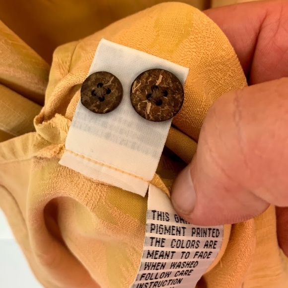 Tommy Bahama Hawaiian Floral Shirt - Picture 6 of 8